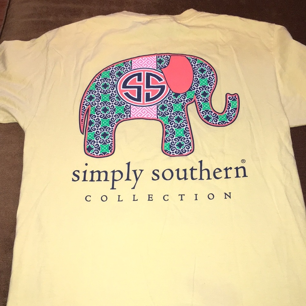 Elephant simply southern tee